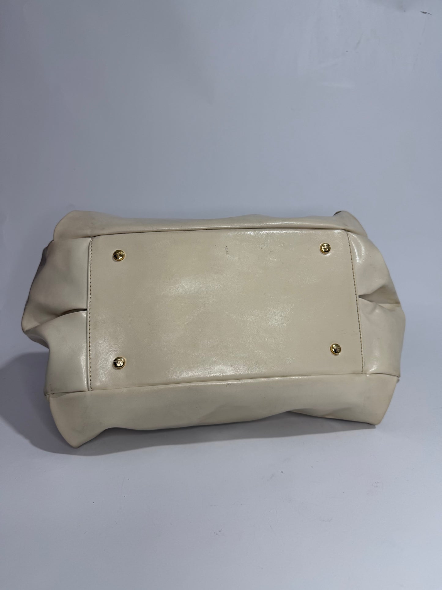 Vivienne Westwood Cream Leather Orb Heart Charm Shoulder Bag