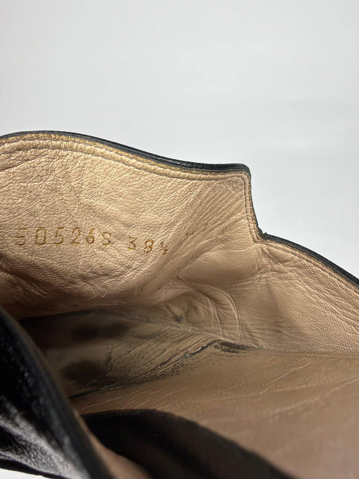 Gucci
Horsebit Accent Leather Mules
Women's Size 38.5 EU/ 8.5 US/ 5.5 UK