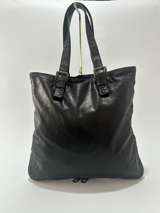 Bottega Veneta Black Intrecciato Trim Leather Expandable Tote