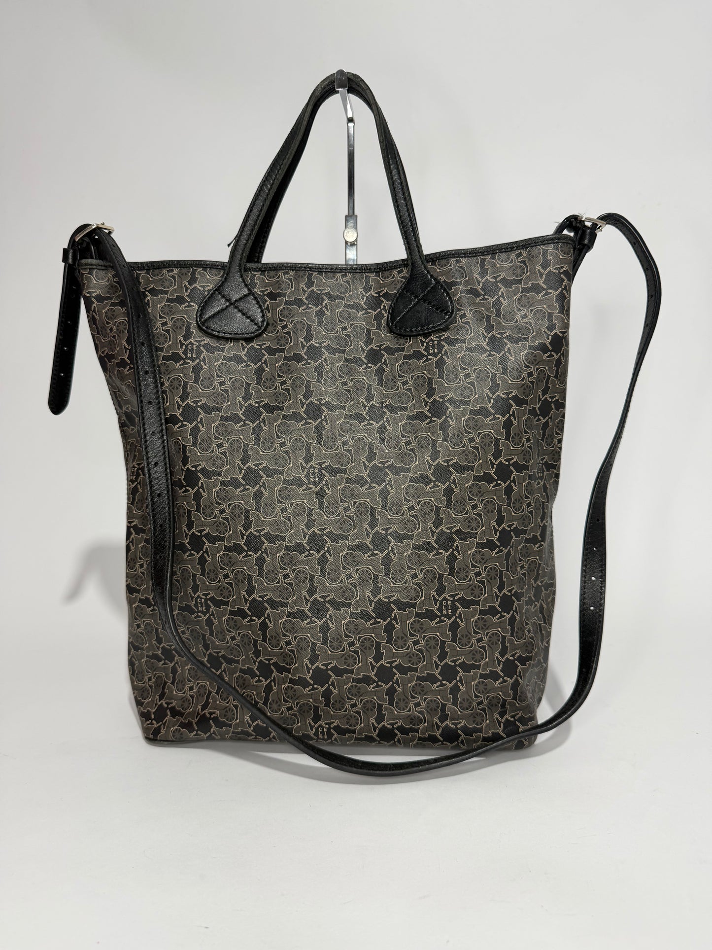 Celine
Vintage Carriage Tote Bag