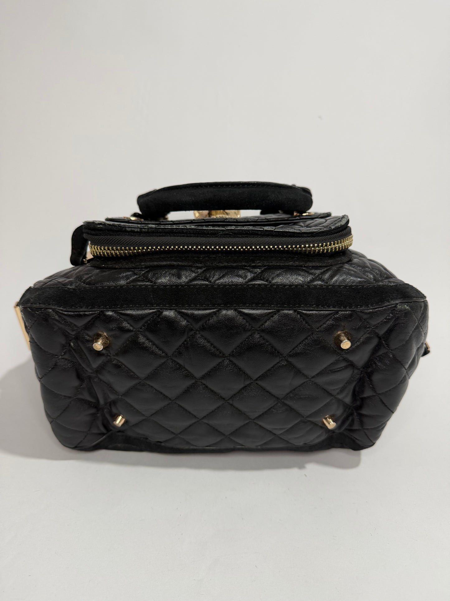 BURBERRY
Prorsum Black Quilted Nappa Leather Country Animal Orchard Bag