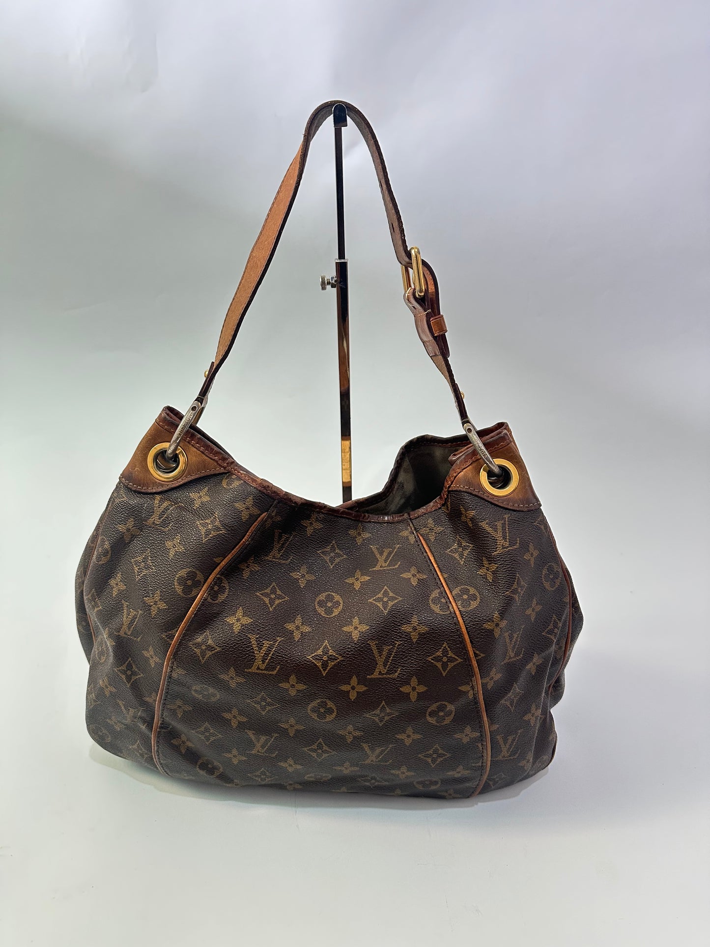 LOUIS VUITTON Monogram Galliera PM