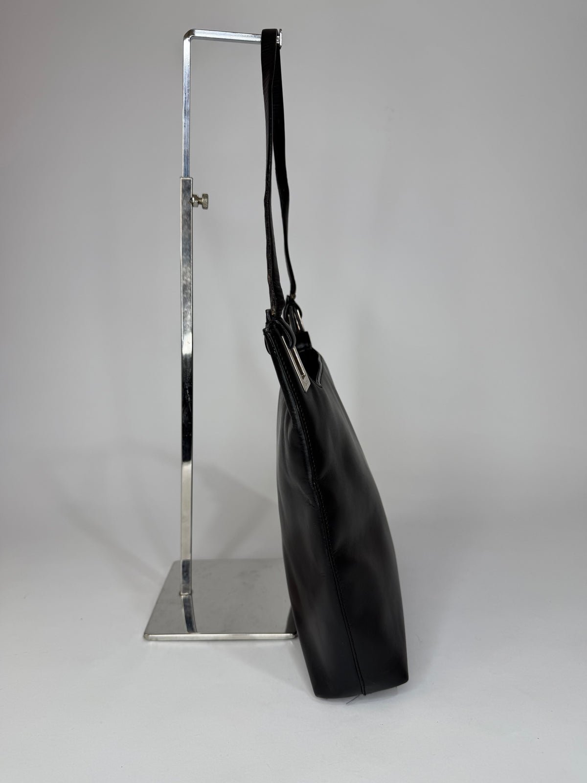 Gucci
Leather Shoulder Bag Vintage