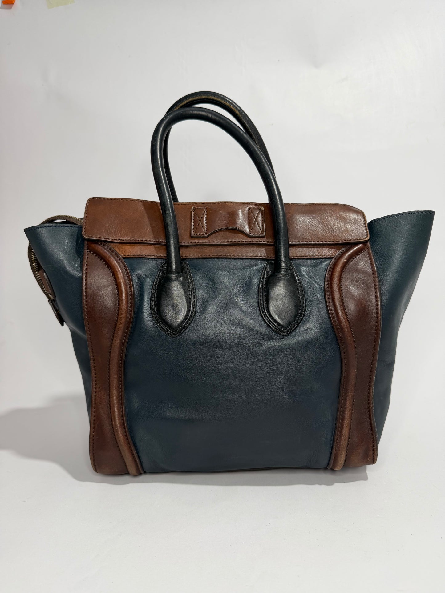 CELINE
Tri-Color Calfskin Leather Large Luggage Tote Bag
