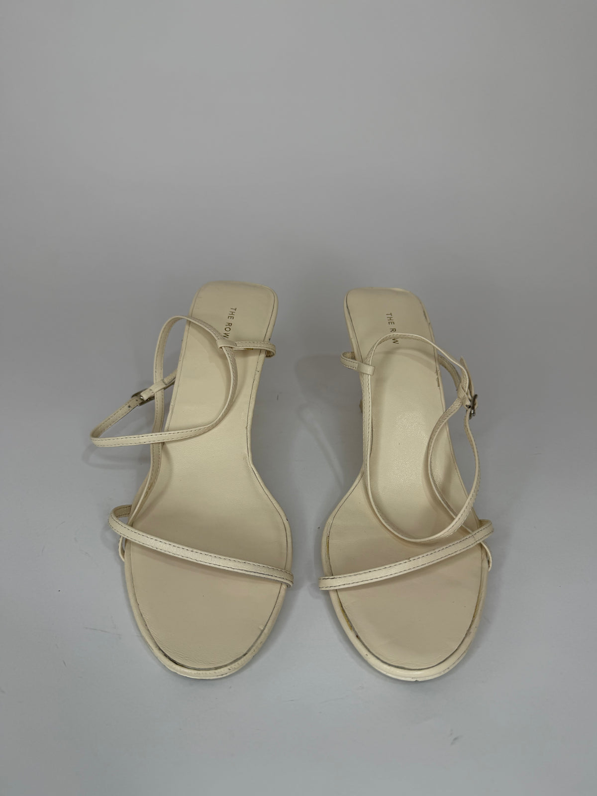 The Row
White Leather Sandals
Women's Size 38 EU/ 8 US/ 5 UK