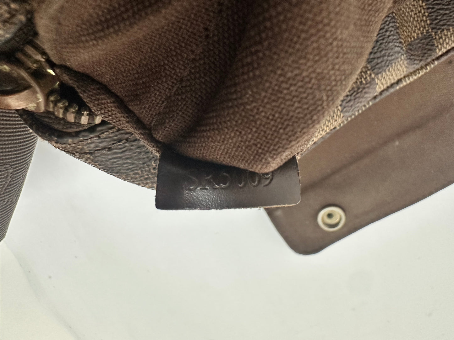 LOUIS VUITTON Damier Ebene Naviglio