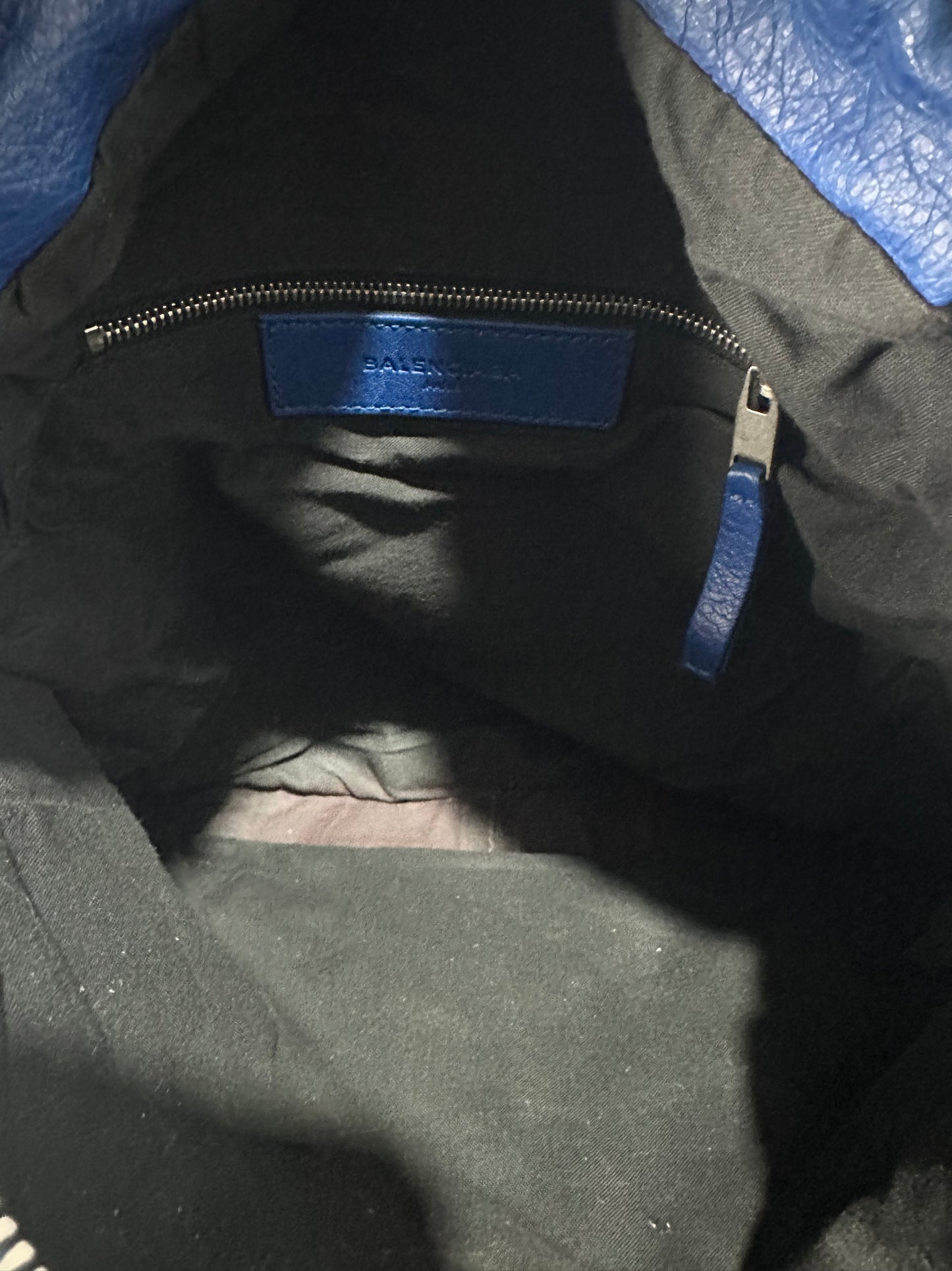 BALENCIAGA
Blue Lazuli Lambskin Leather Classic Reporter Bag