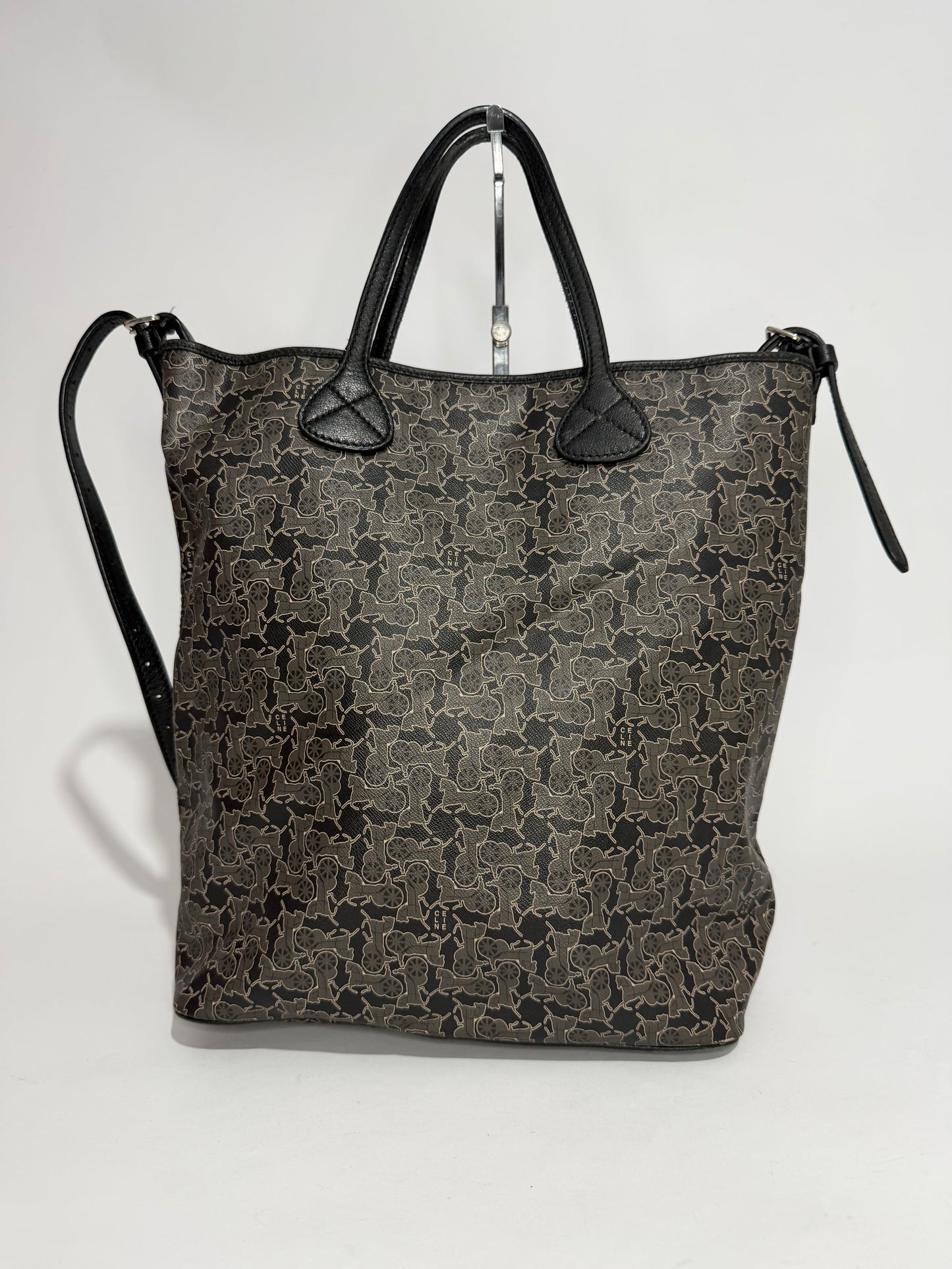 Celine
Vintage Carriage Tote Bag