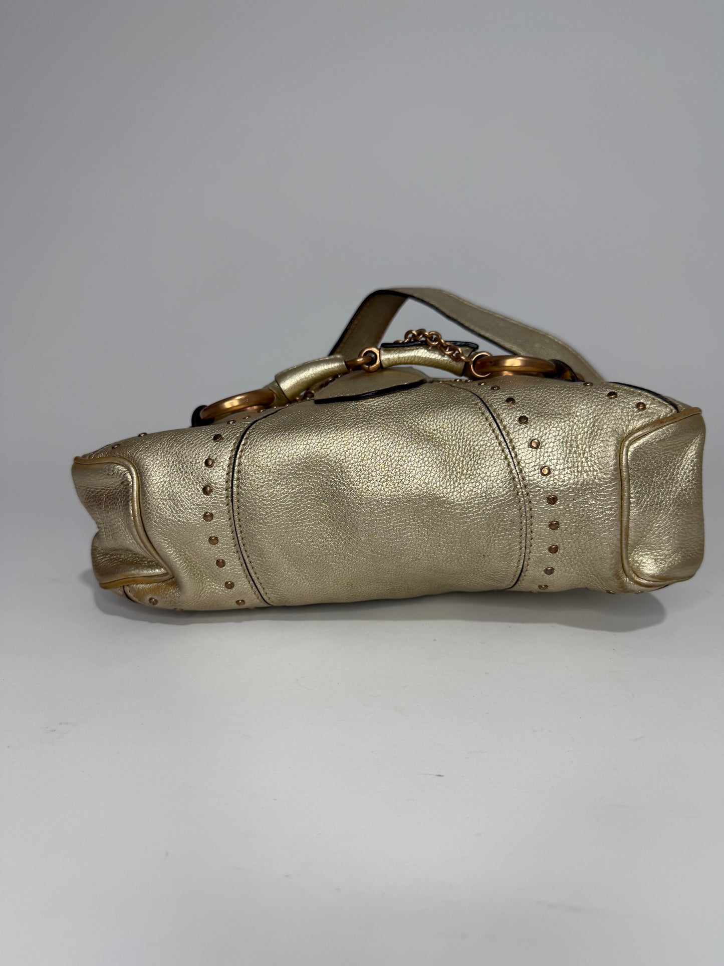 GUCCI X Tom Ford
Metallic Calfskin Horsebit Chain Studded Flap Shoulder Bag Gold