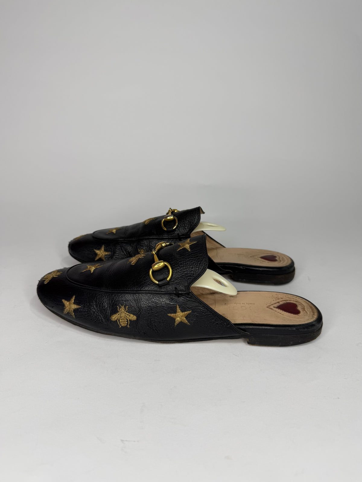 Gucci
Horsebit Accent Leather Mules
Women's Size 38.5 EU/ 8.5 US/ 5.5 UK