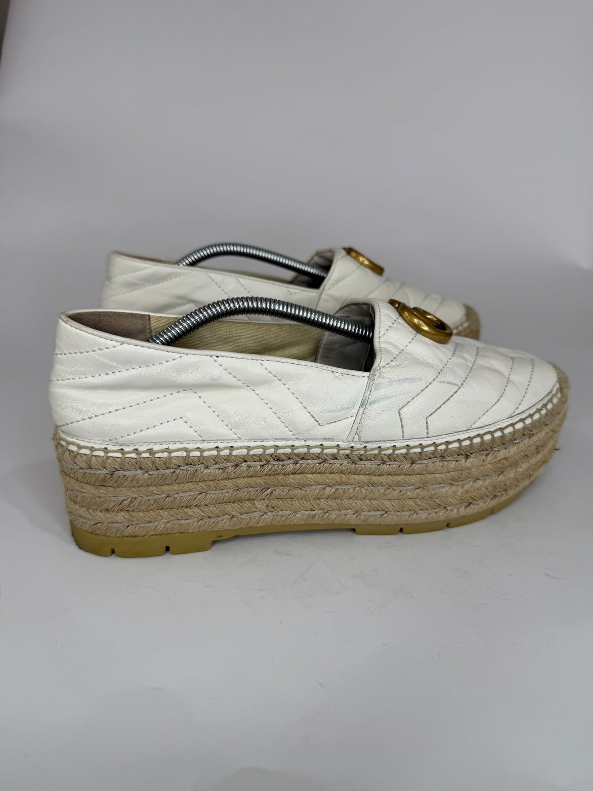 Gucci White Leather GG Marmont Espadrille Flats Size 39 EU/ 9 US/ 6 US
