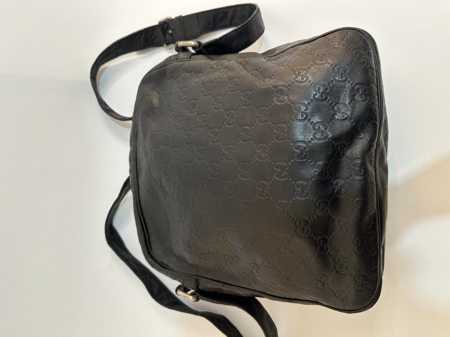 GUCCI Guccissima Flat Messenger Bag Black