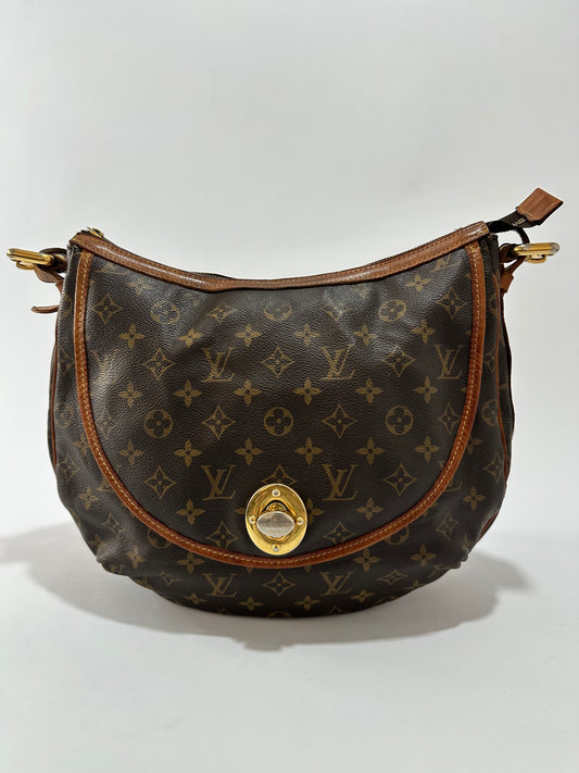 LOUIS VUITTON 
Monogram Tulum GM