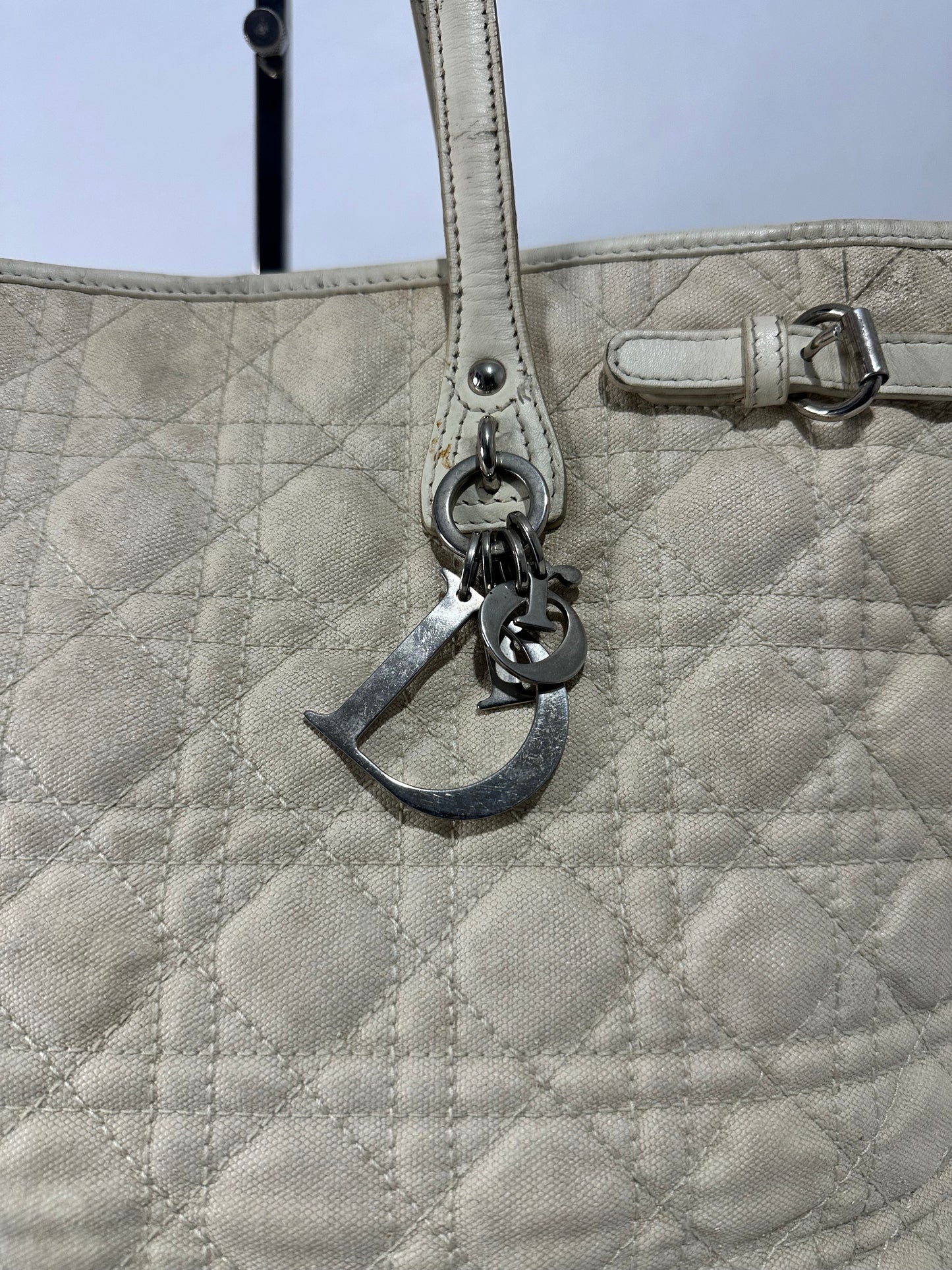Christian Dior
Medium Cannage Panarea Tote