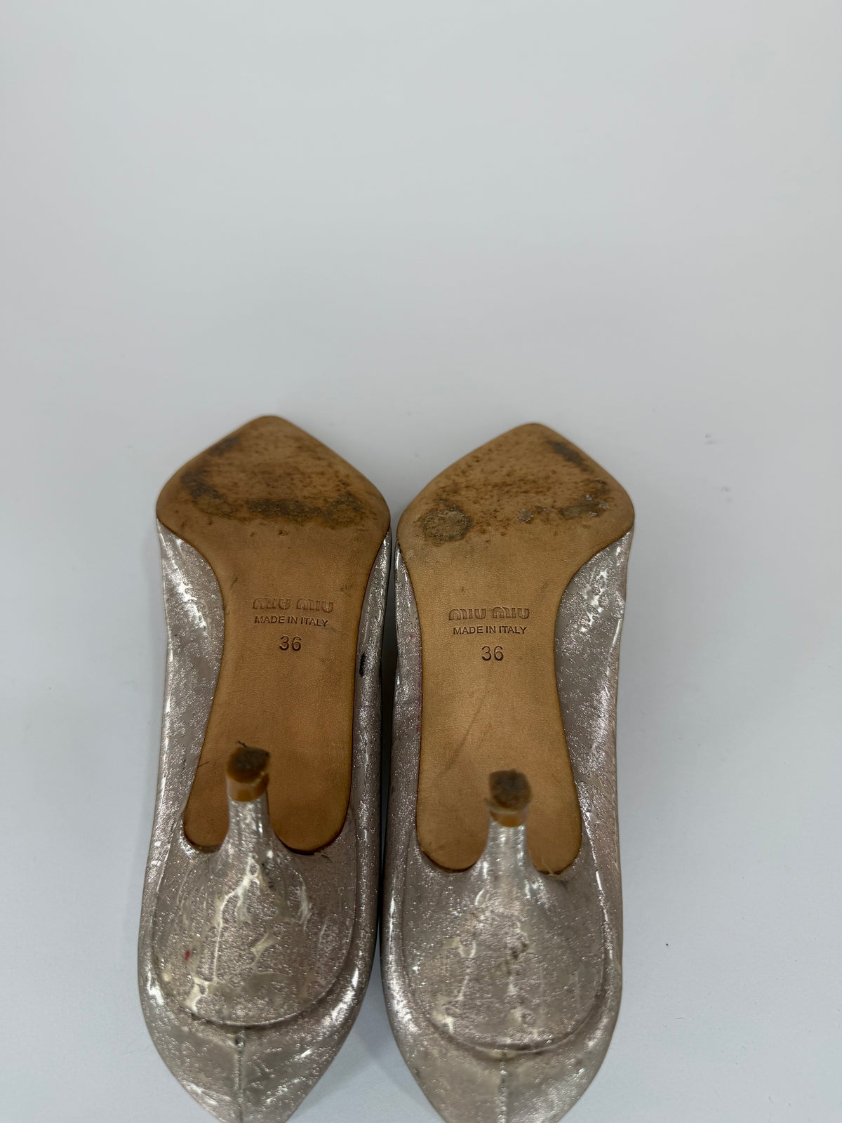 Miu Miu Metallic Silver Beige Pointed Toe Kitten Heel Pumps Size 36 EU/ 6 US/ 3 UK