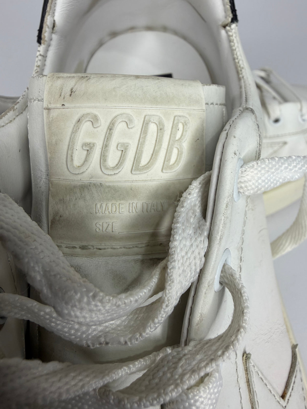 Golden Goose PureStar Size 43 White/Black Leather Low Top Sneakers