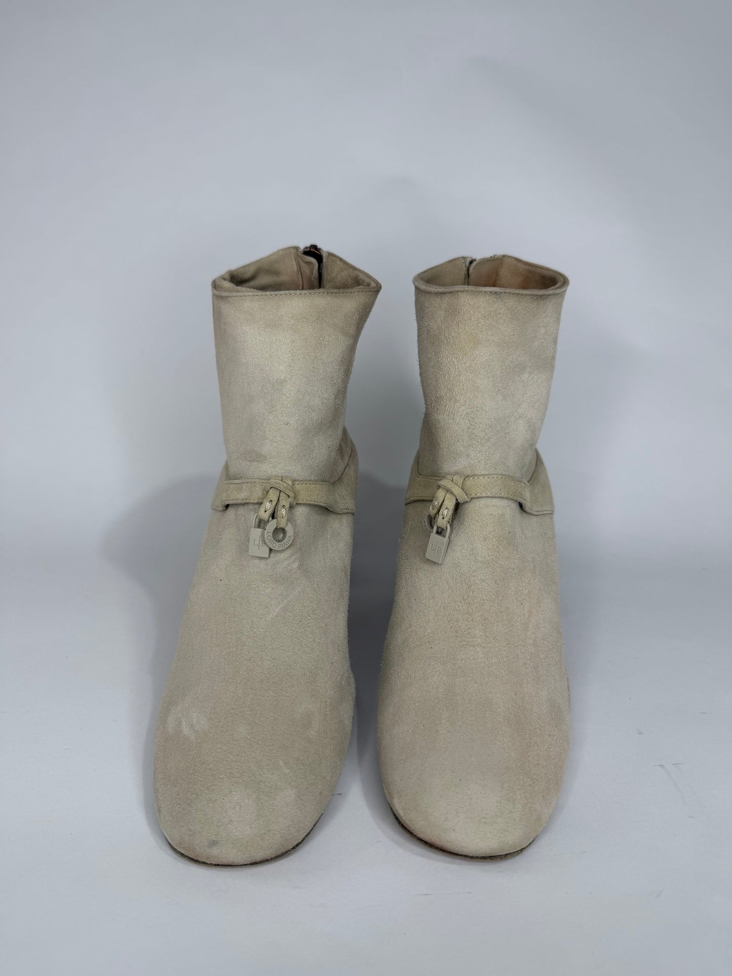 Loro Piana Maxi Charms Grey Suede Ankle Length Boots Size 38 EU/ 8 US / 5 UK