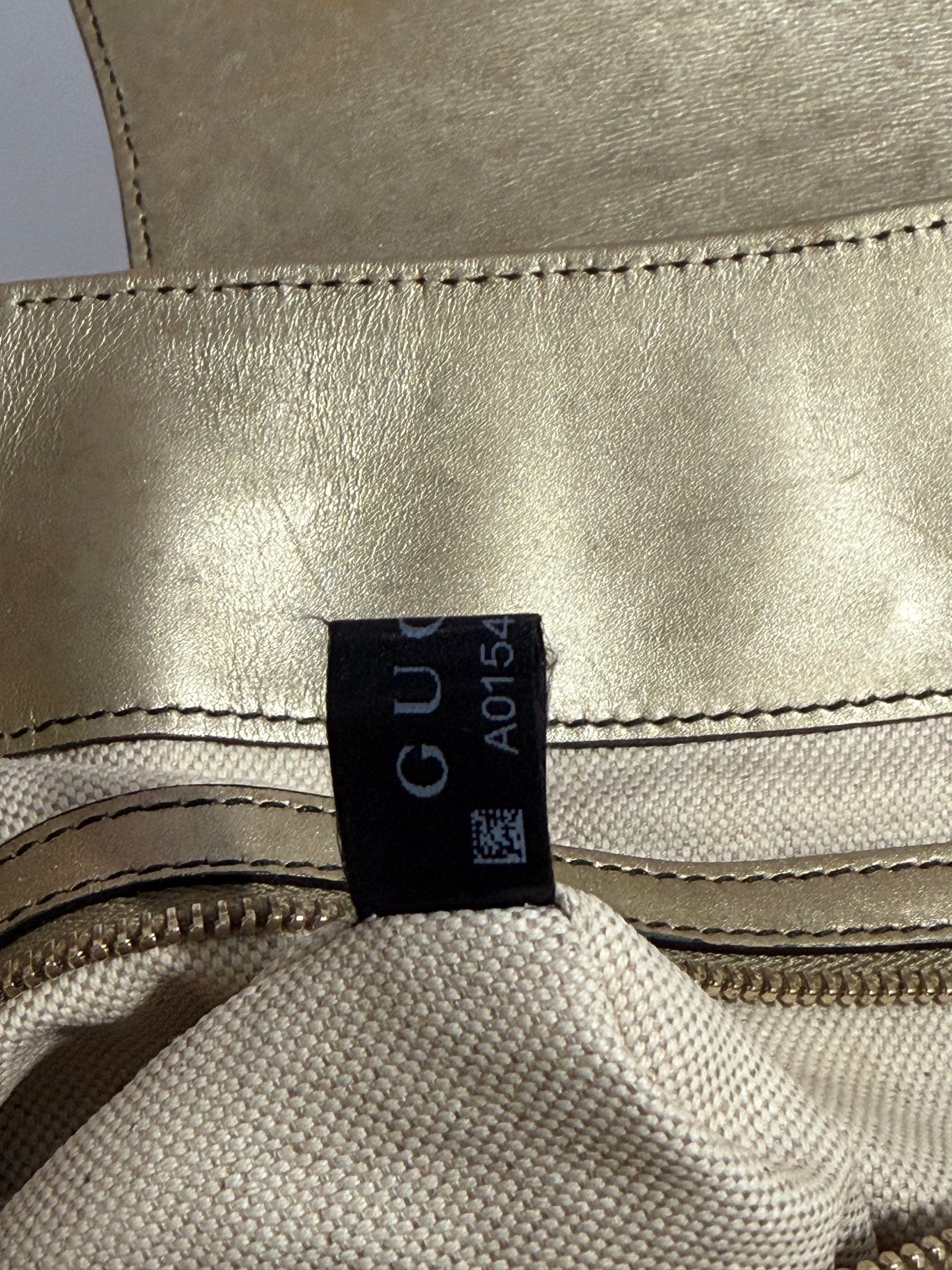 Gucci Beige Metallic Guccissima eather Large Emily Chain Shoulder Bag
