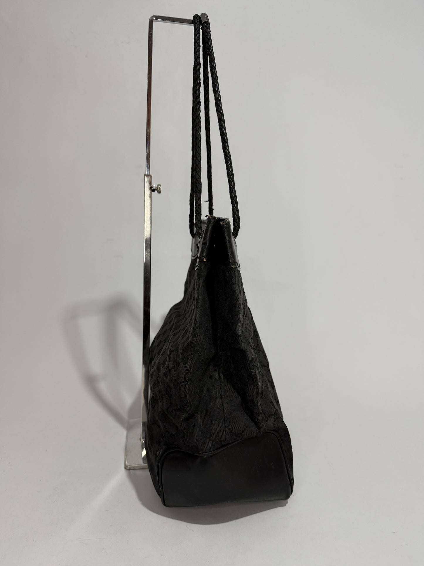 Gucci
GG Canvas Mini Bucket