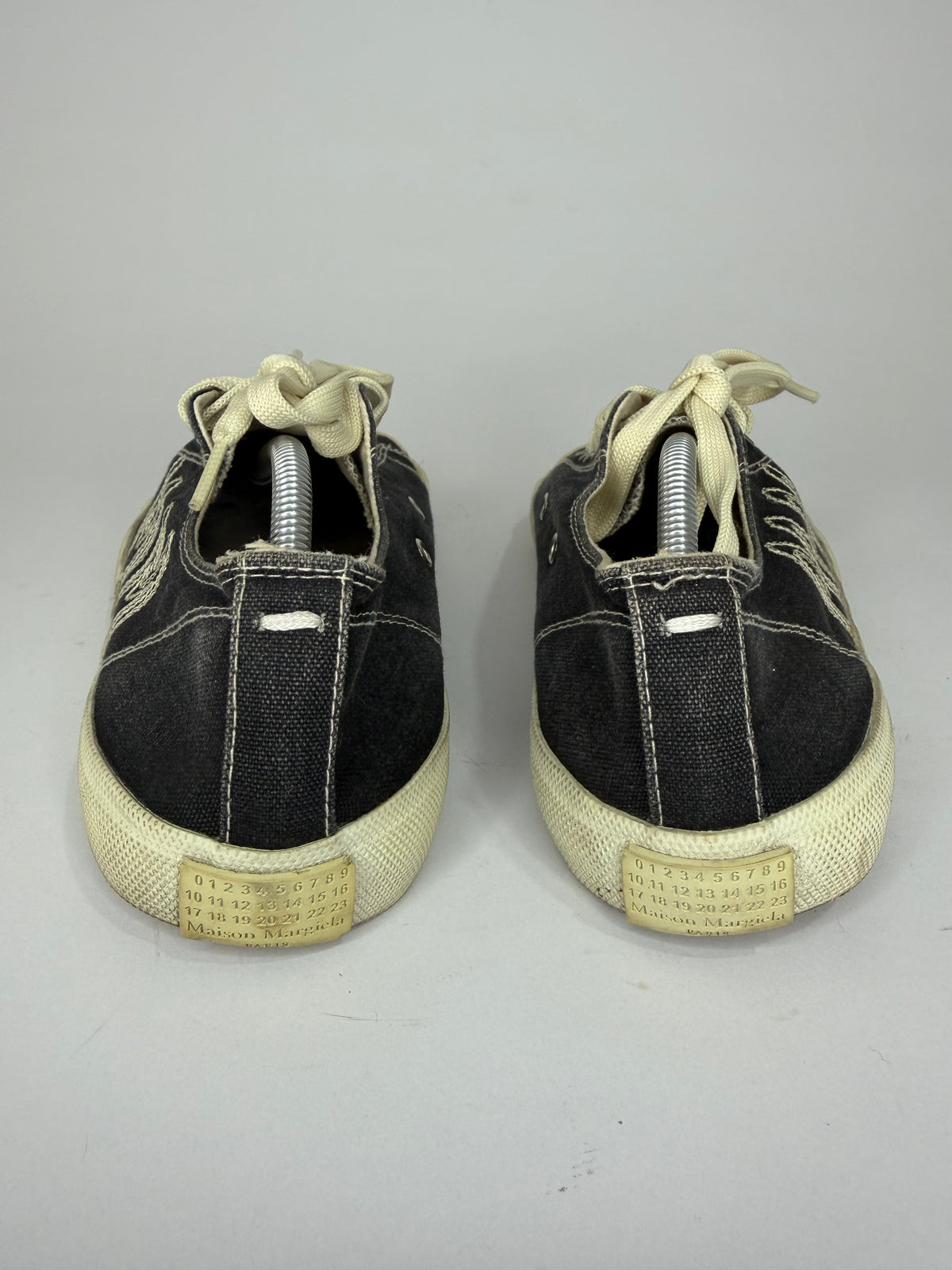 Maison Margiela Black Canvas Embroidery Tabi Sneakers Size 39 EU/ 7 US