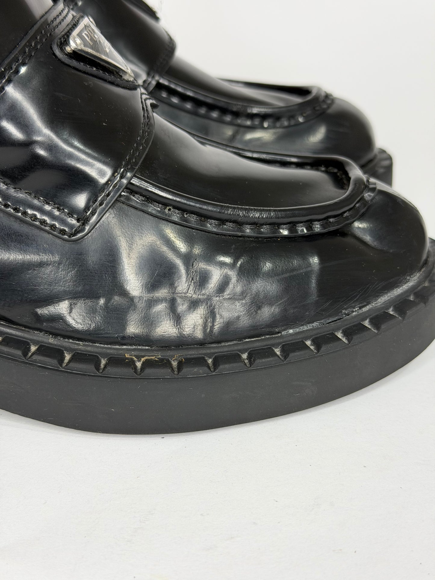 PRADA 
Brushed Leather Loafers Size 37 EU/ 7 US/ 4 UK