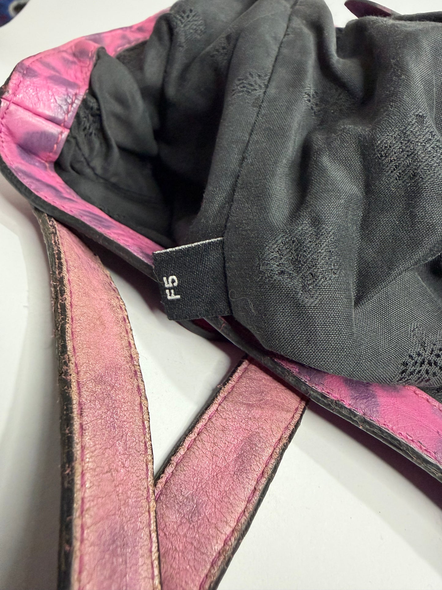 Mulberry
Leather Shoulder Bag