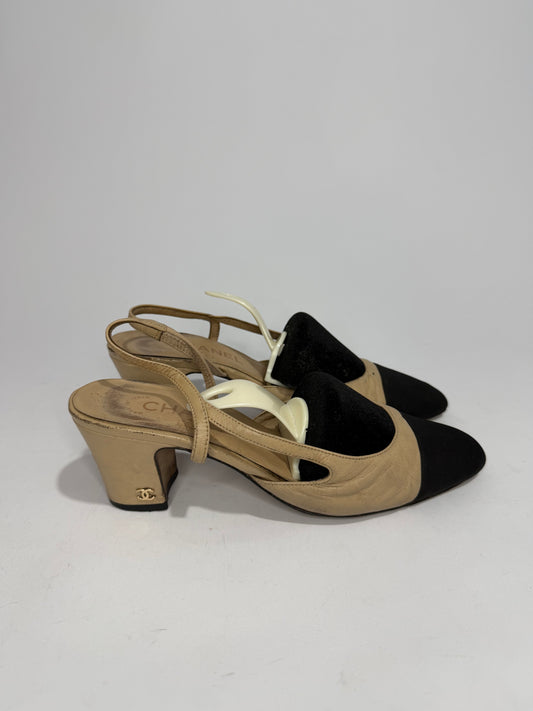 Chanel Beige Leather and Black Fabric Cap Toe Slingback Sandals Size 38EU/8 US