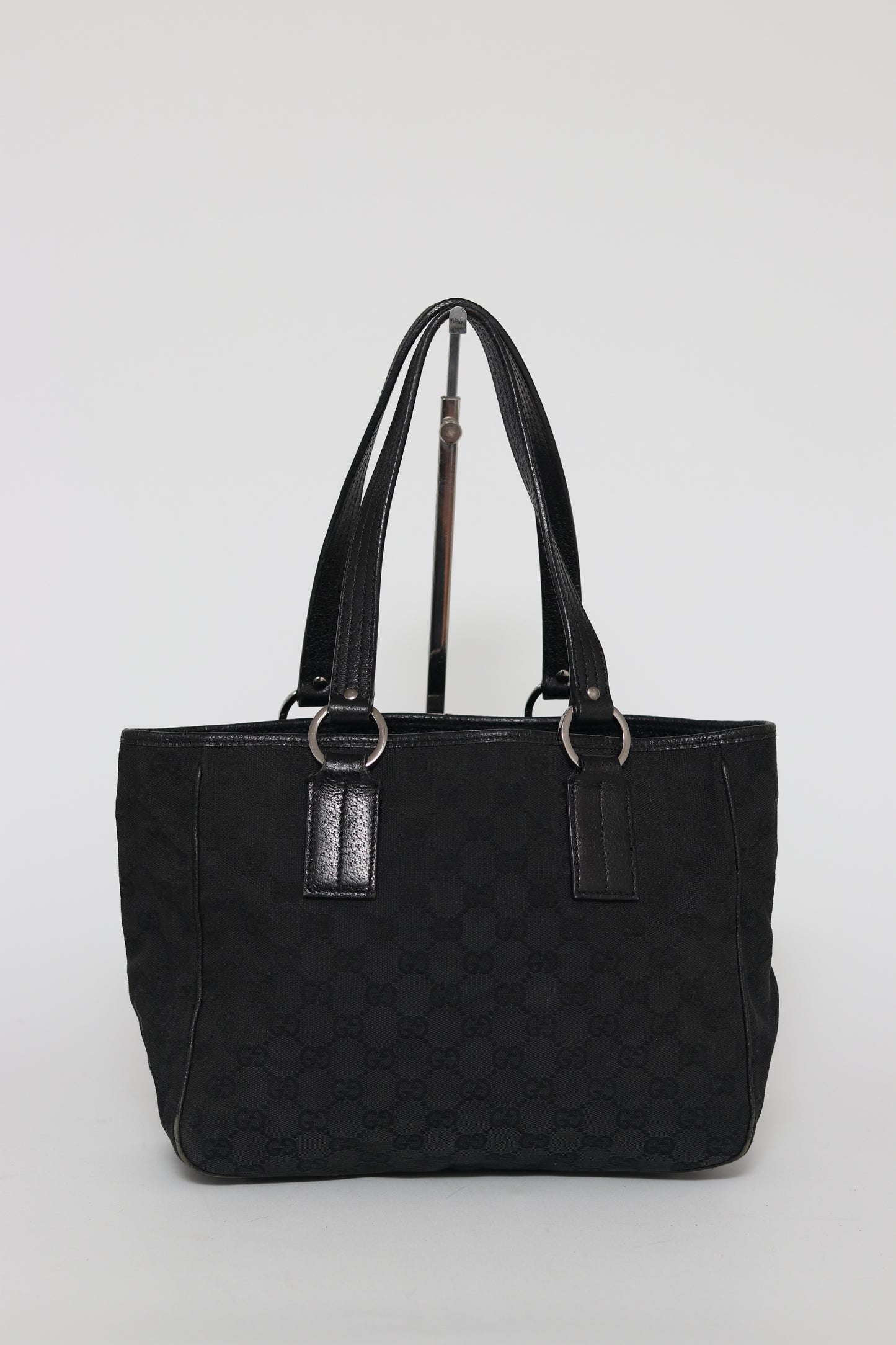 GUCCI 
Monogram Medium Tote Black