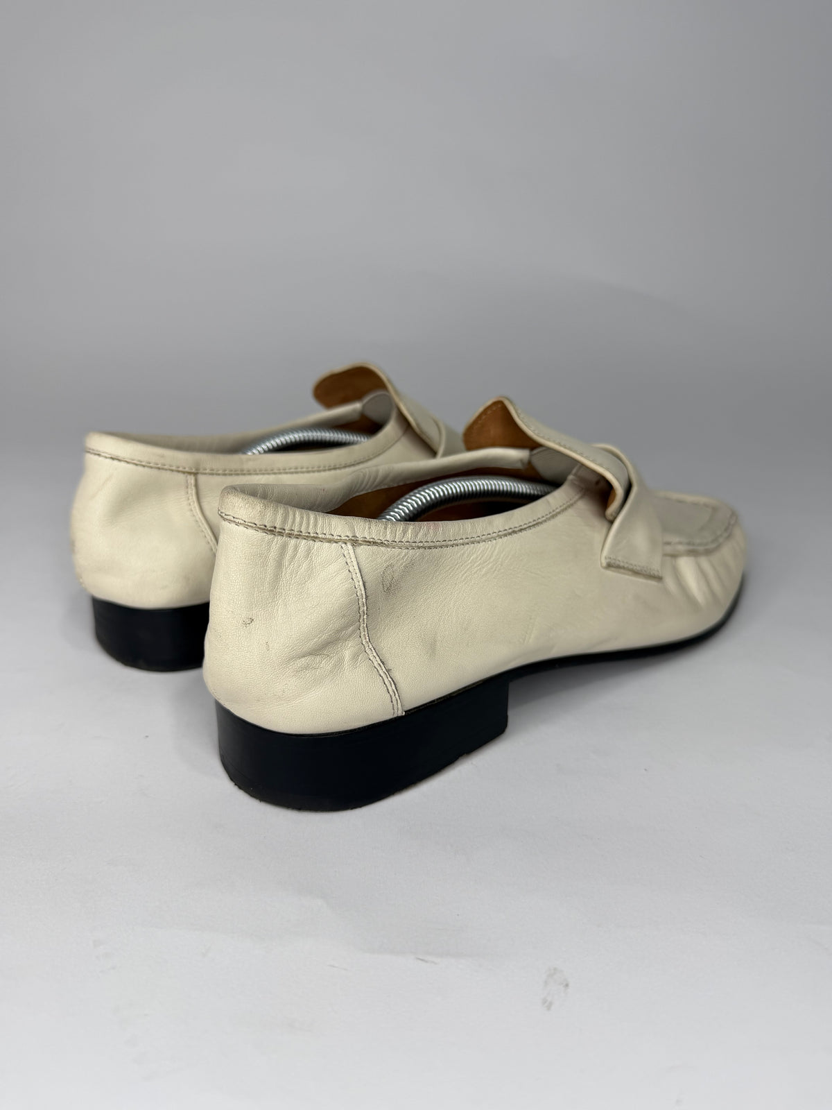 The Row Off-White Soft Loafers
 Size 39 EU/ 9 US/ 6 UK (Copy)