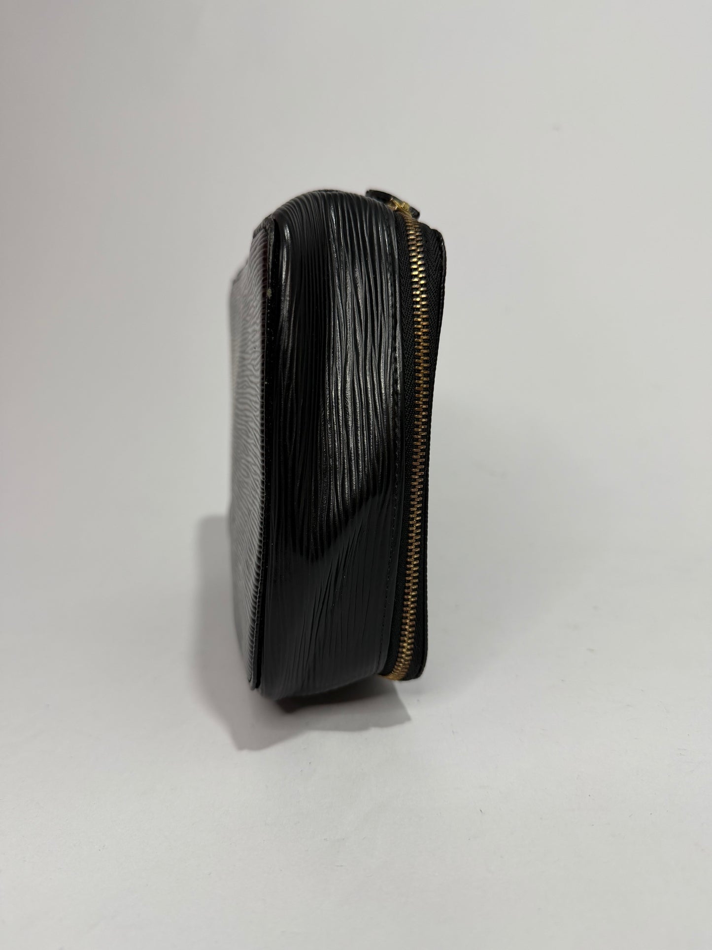 LOUIS VUITTON
Black Epi Leather Monte Carlo Jewelry Box