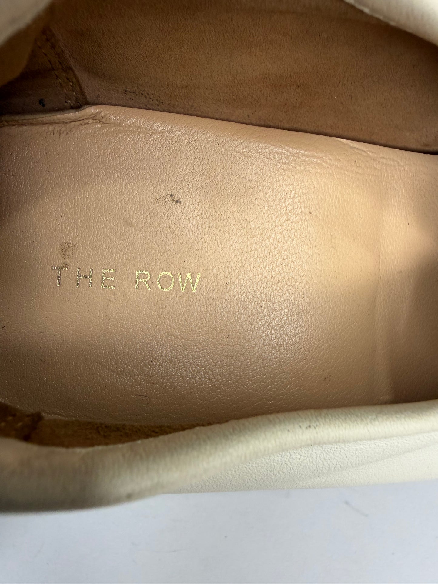 The Row Off-White Soft Loafers
 Size 39 EU/ 9 US/ 6 UK