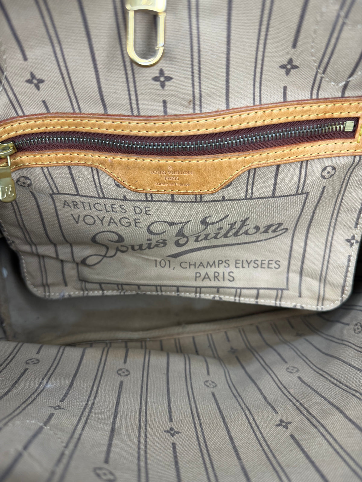 Louis Vuitton Monogram Canvas Neverfull PM Bag
