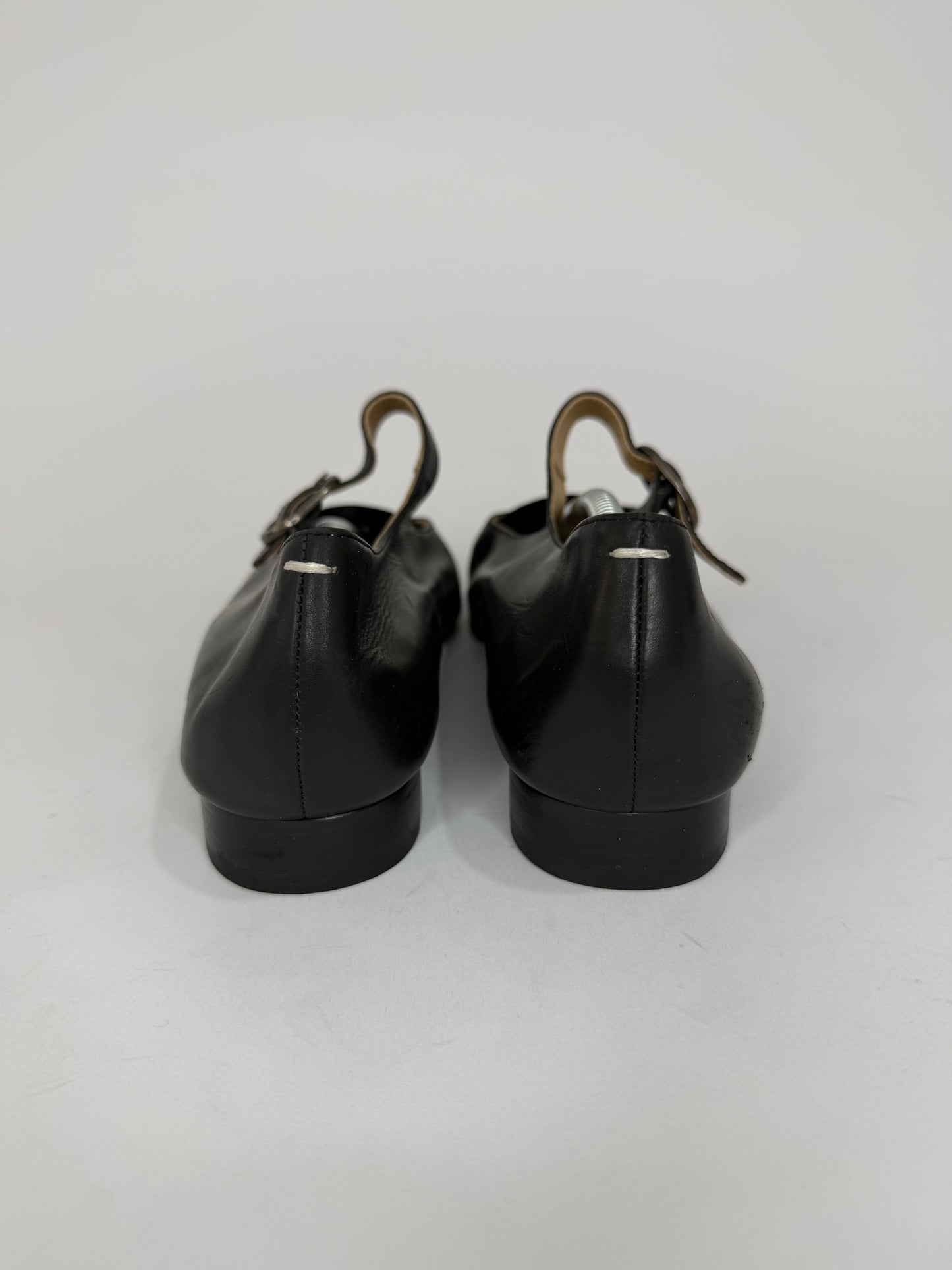 MAISON MARGIELA 
Hyperion Mary-Jane Shoes
Size 38 EU/ 8 US/ 5 UK