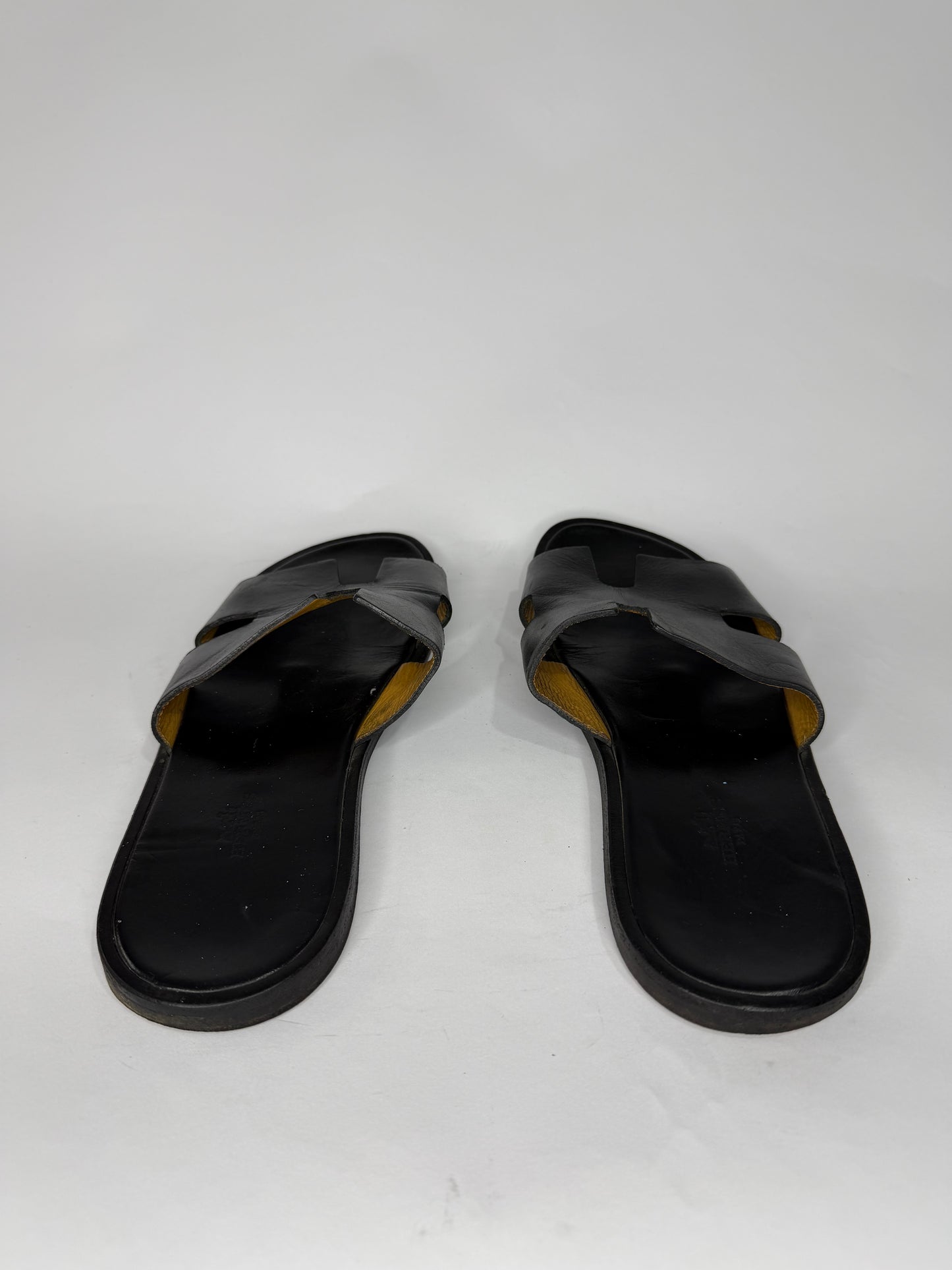 Hermes Black Izmir Leather sandal Size 43 EU/ 10 US/ 9 UK