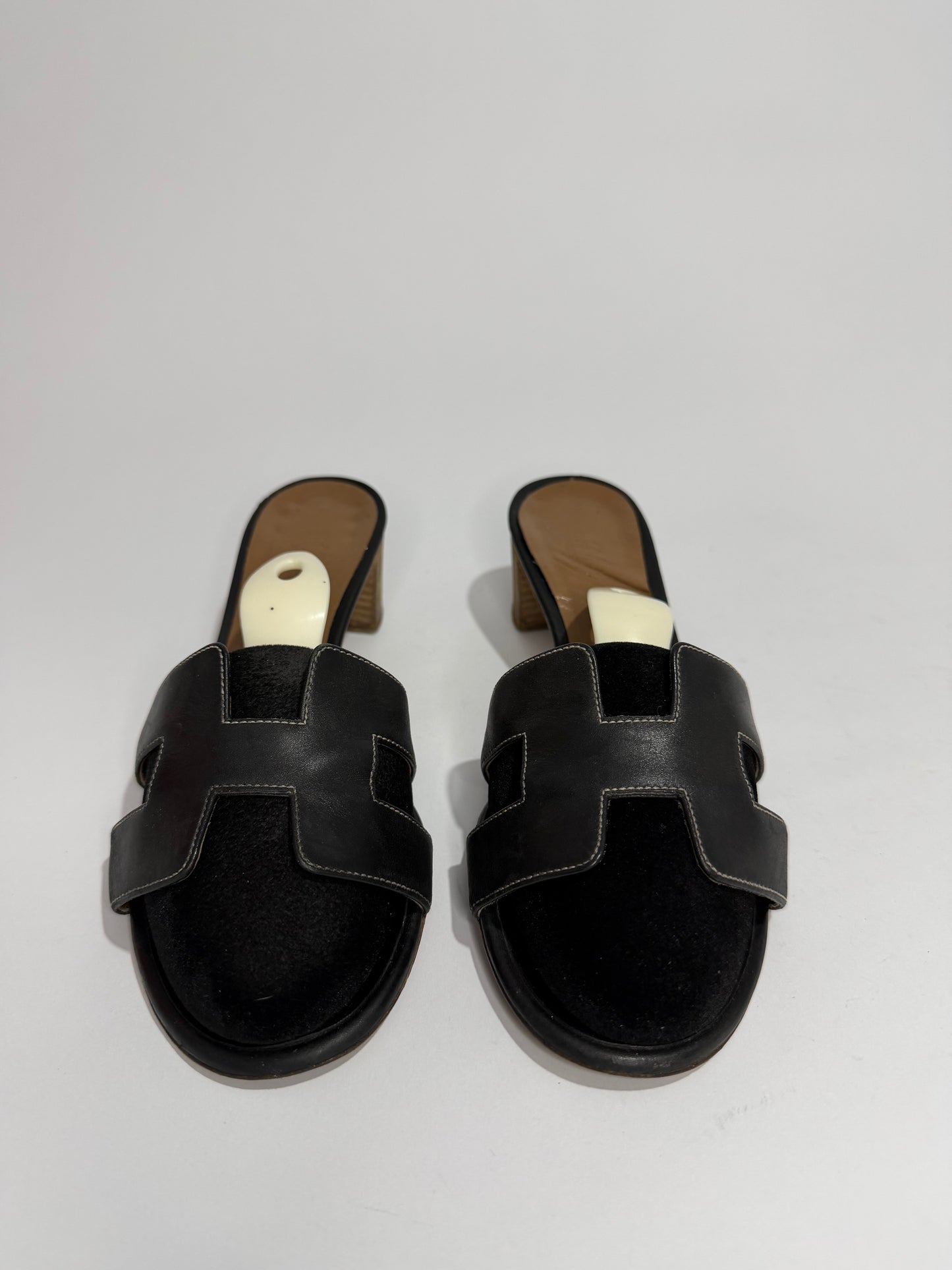 Hermès Oasis H Cut-Out Leather Mule Sandals Black | Size 39 EU| Block Heel