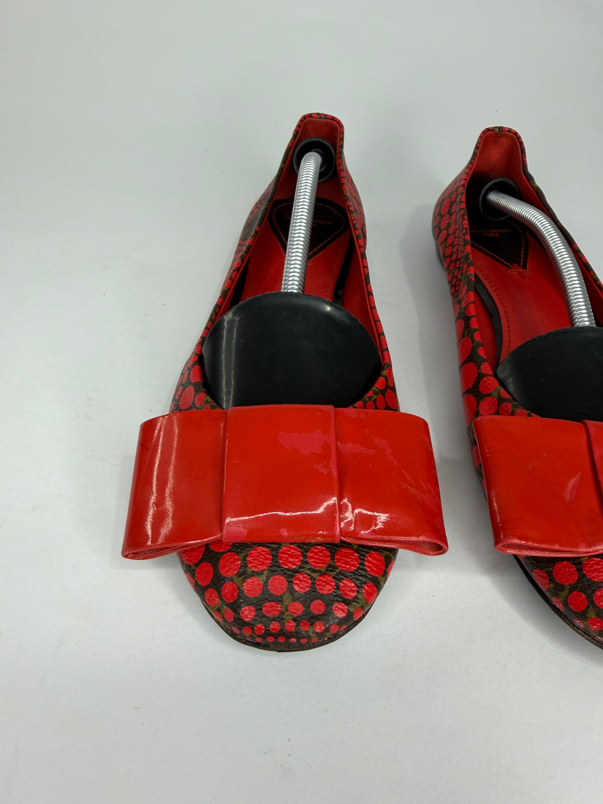 Louis Vuitton Rouge Yayoi Kusama Monogram Waves Canvas Limited Edition Bow Ballet flats