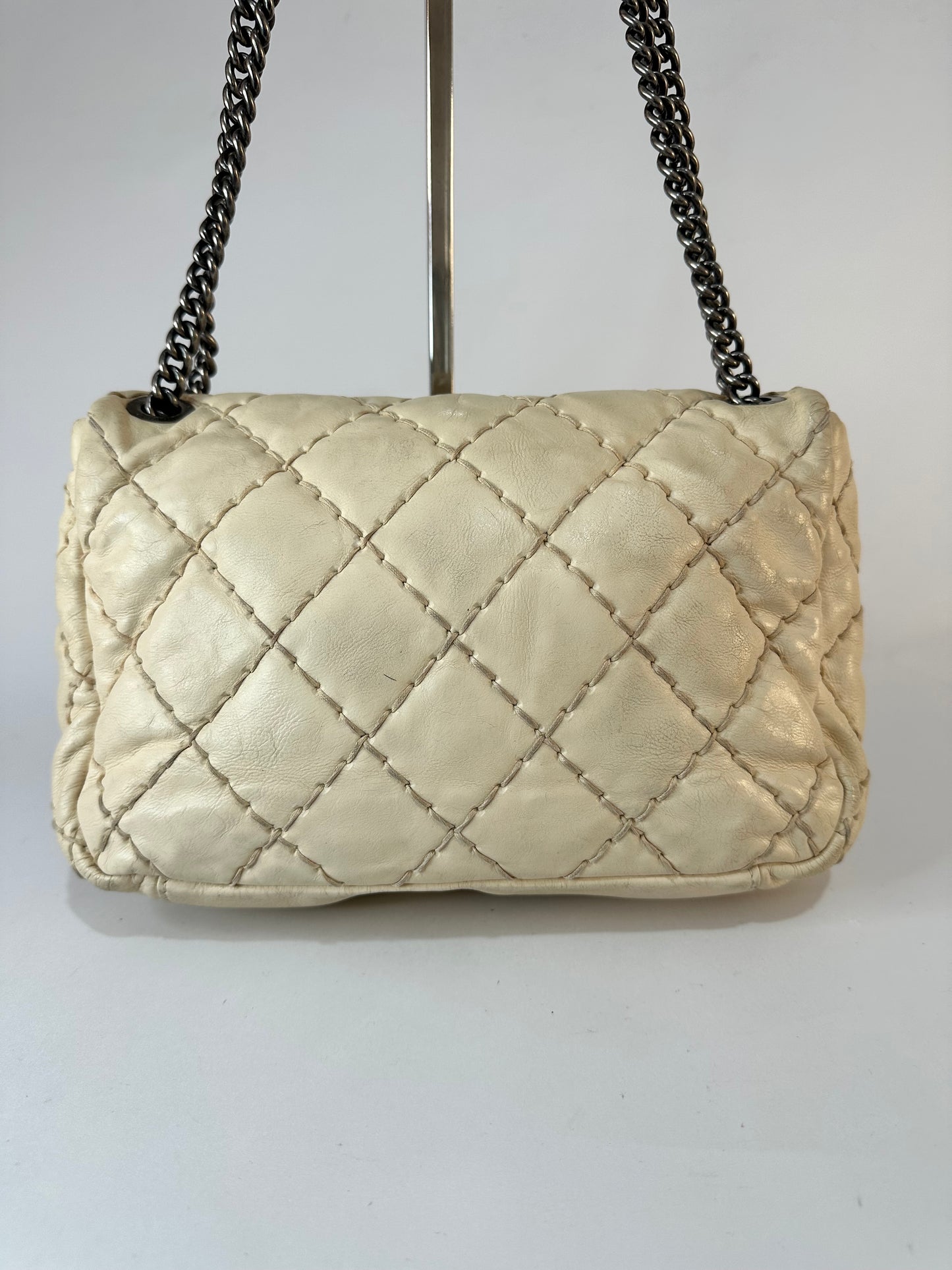 CHANEL

Calfskin Love Me Tender Flap Bag White