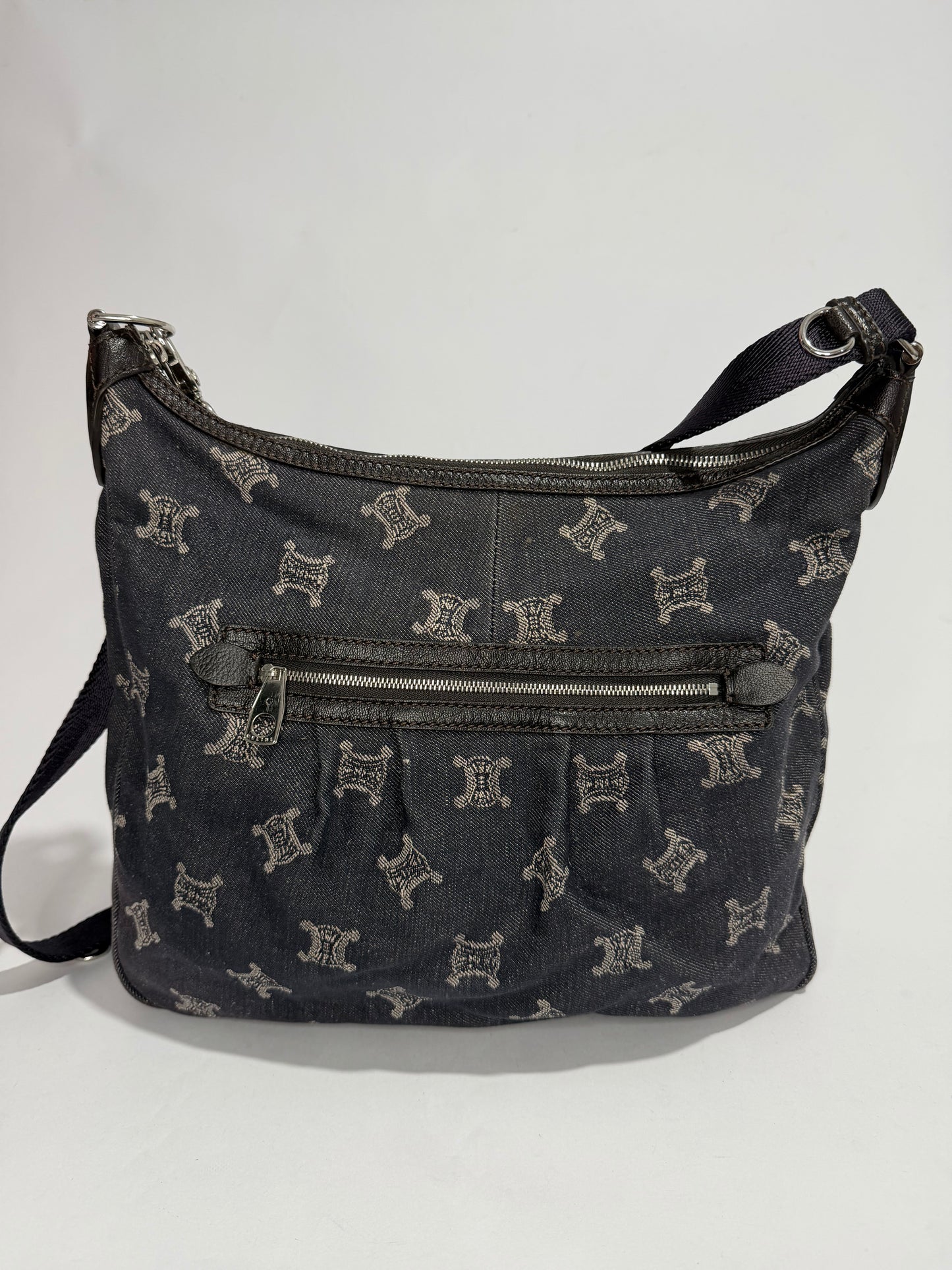 Celine
Triomphe Messenger Bag Large Vintage