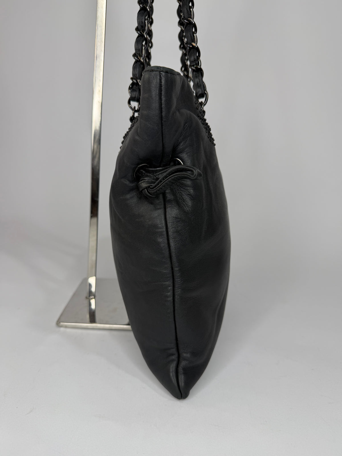 CHANEL
Lambskin CC Studded Bonbons Tote Black