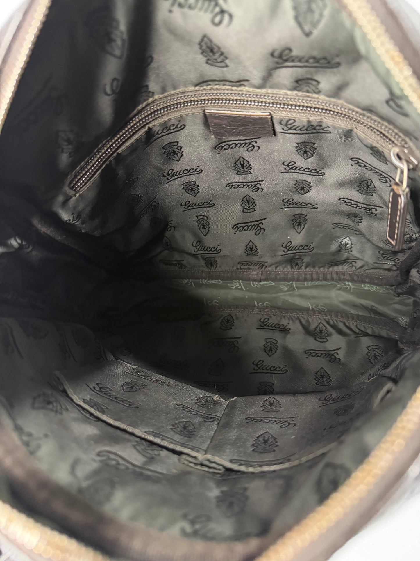 GUCCI Guccissima Flat Messenger Bag Black