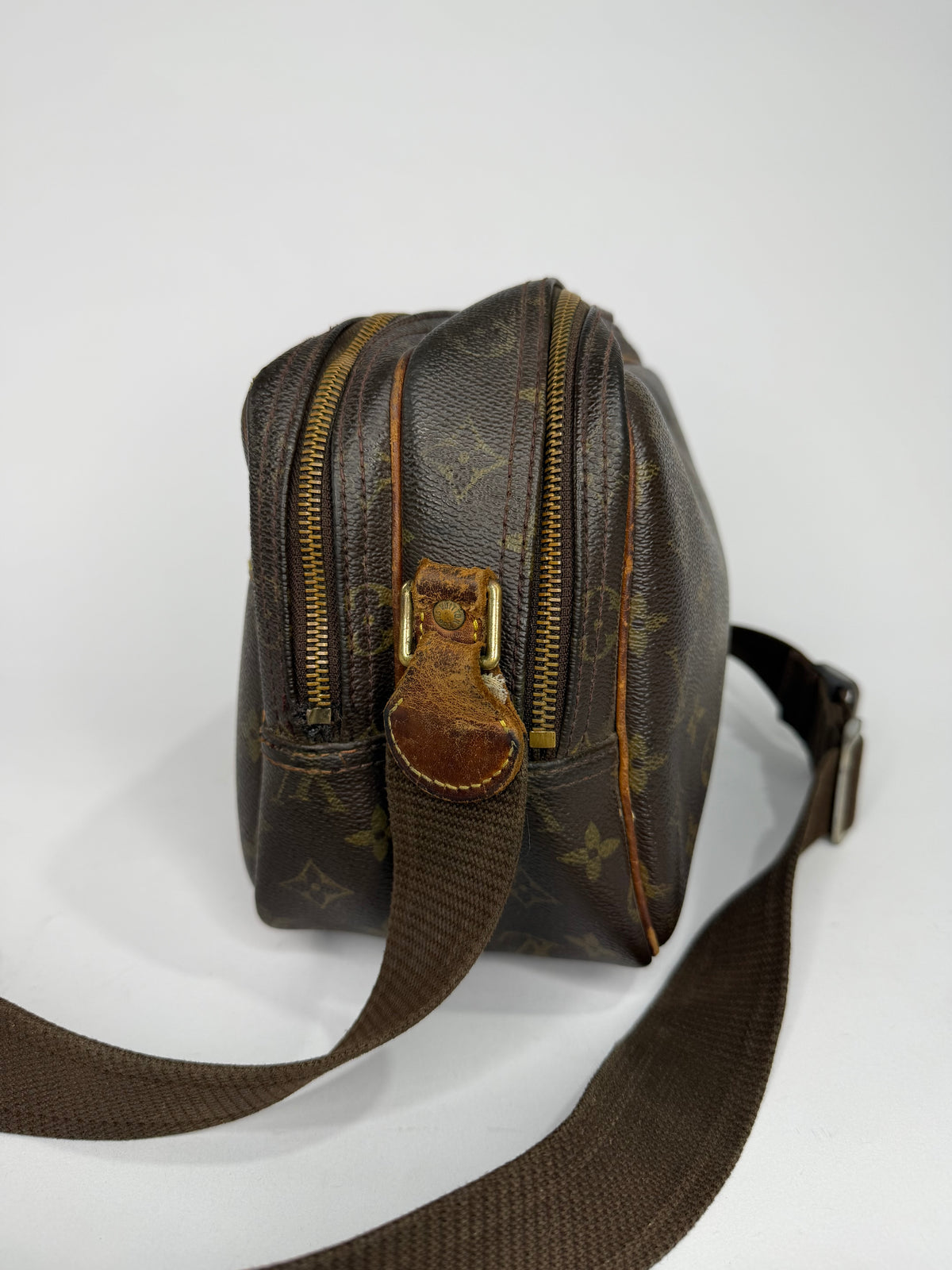Louis Vuitton Monogram Canvas Reporter PM Bag