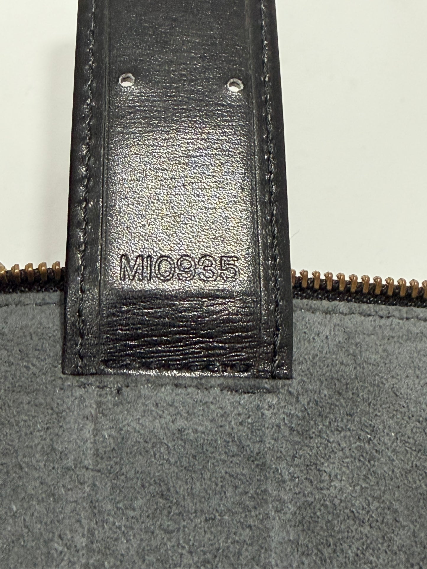 LOUIS VUITTON
Black Epi Leather Monte Carlo Jewelry Box