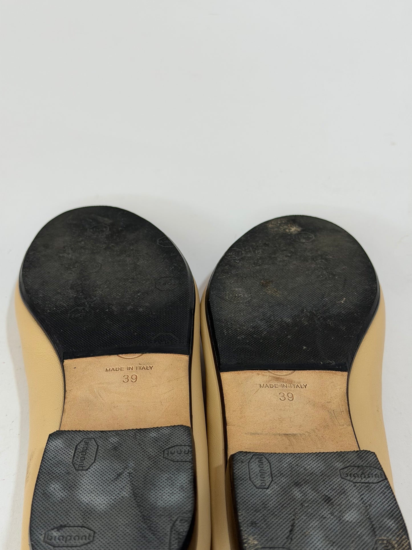 CHANEL Beige/Black Lambskin Leather CC Ballet Flats Size 39 EU/ 9 US