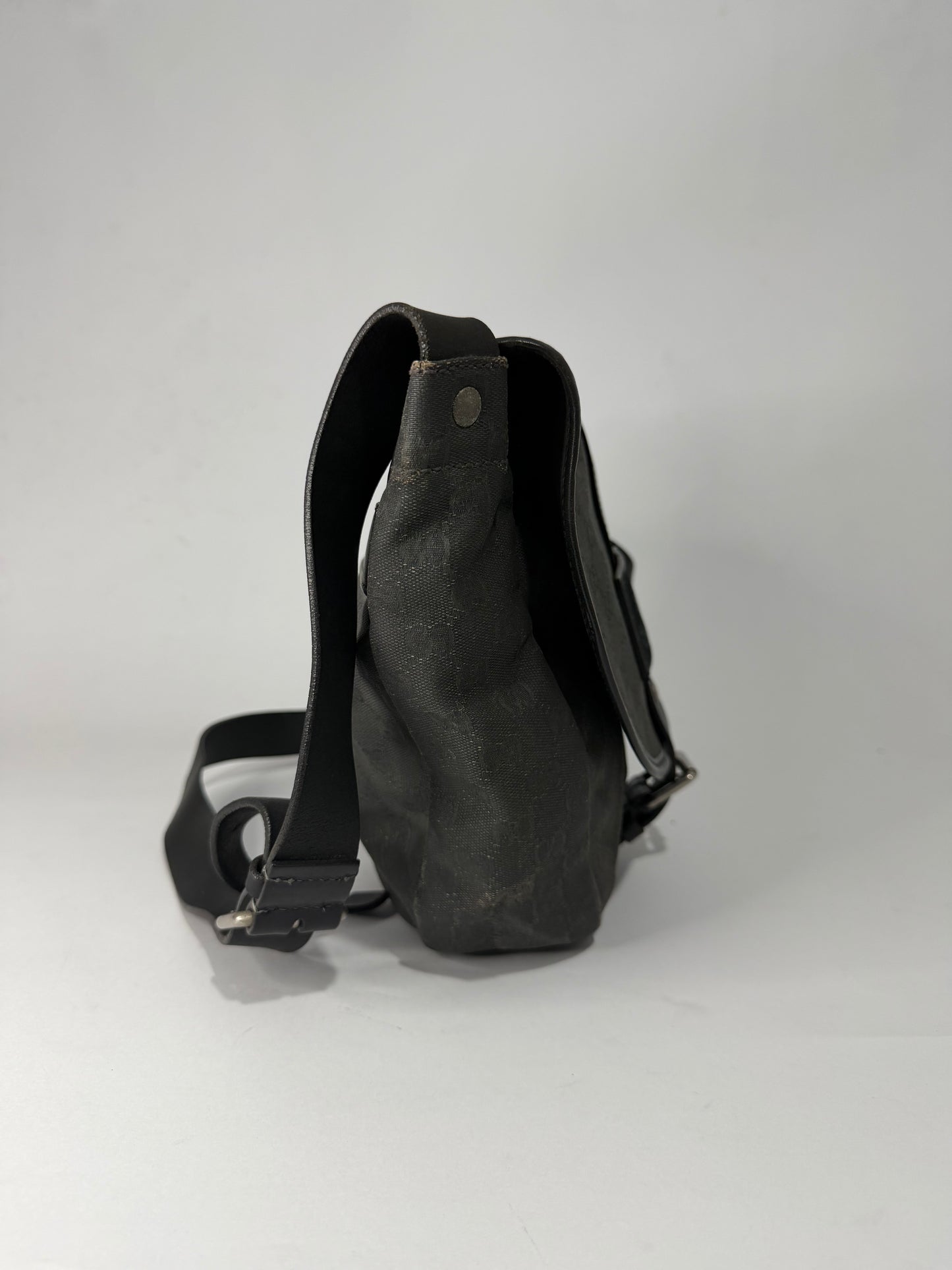 Authentic Gucci GG Canvas Messenger Bag Black