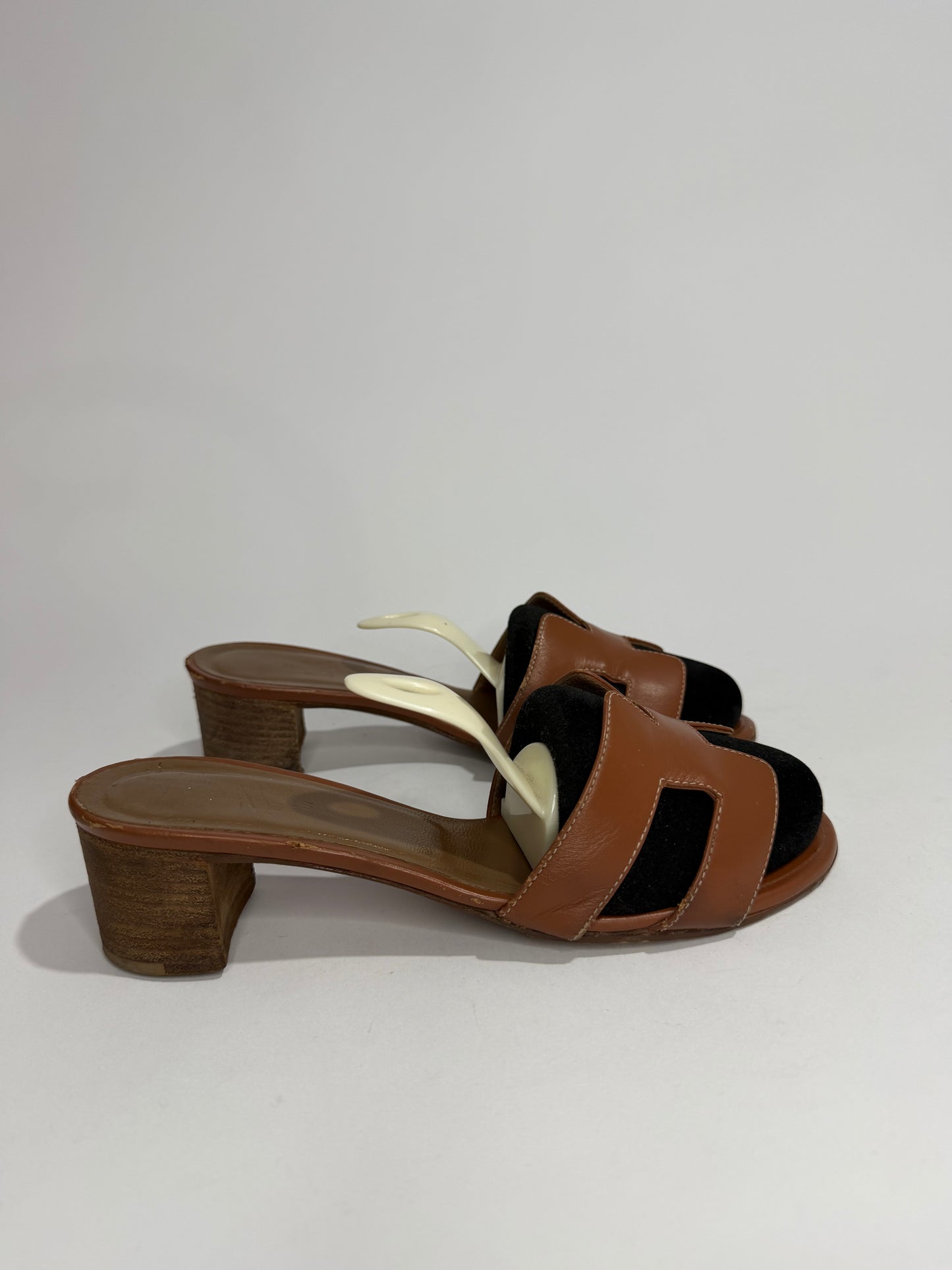 Hermes Brown Leather Oasis Slide Sandals Size 37 EU/ 7 US/ 4 UK