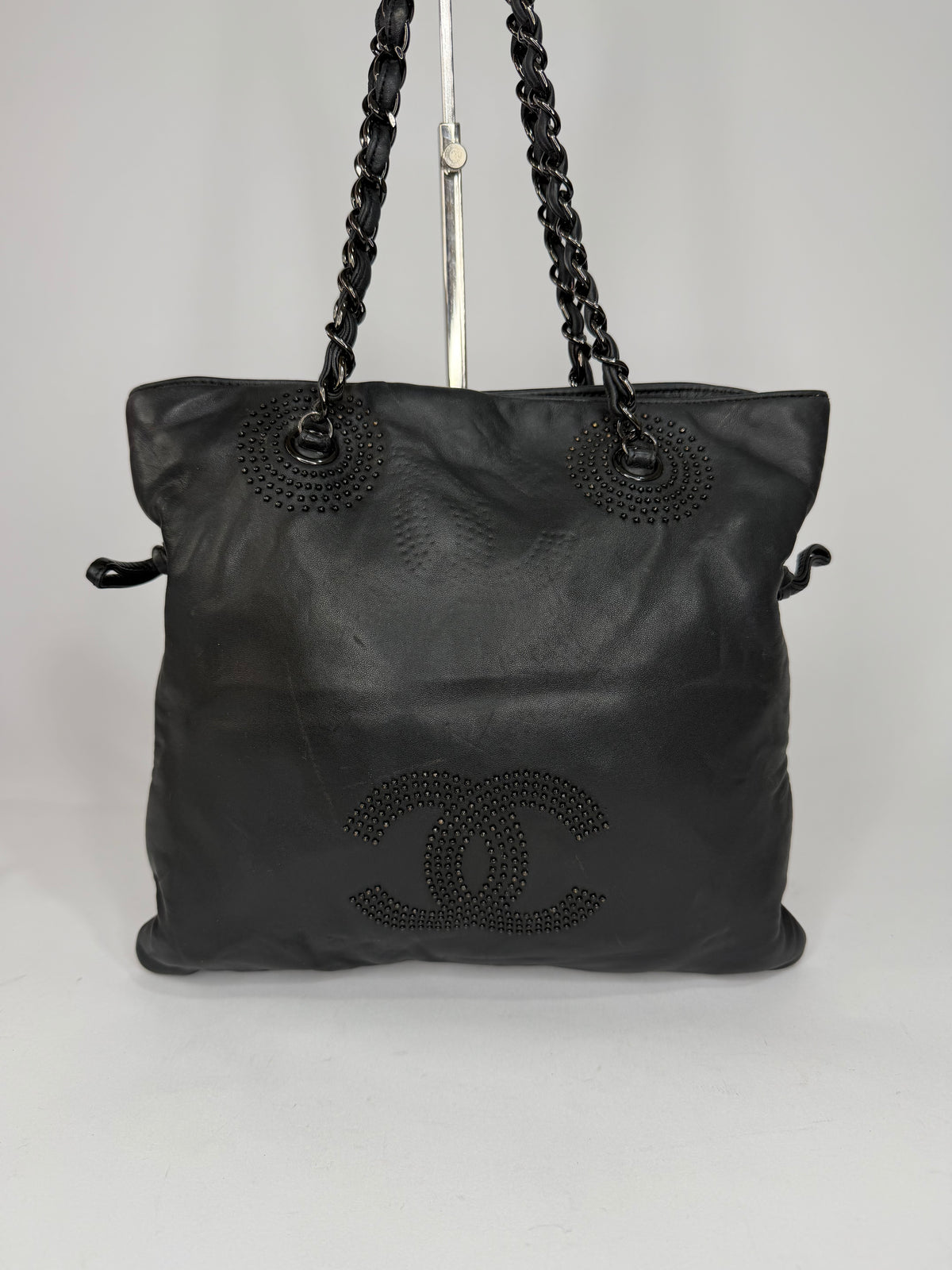 CHANEL
Lambskin CC Studded Bonbons Tote Black
