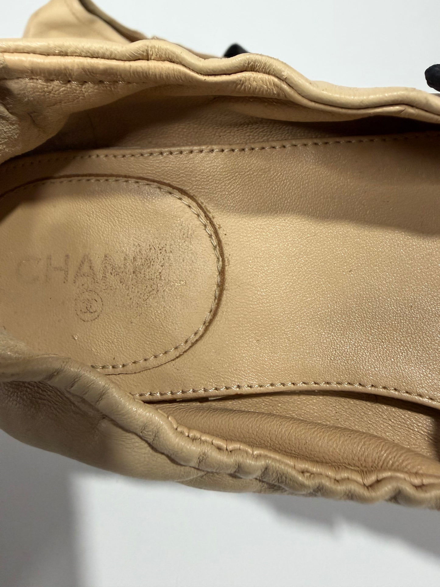 CHANEL Beige & Black Leather Mary Jane Cap Toe Ballet Flats Pearl Button Size EU 36