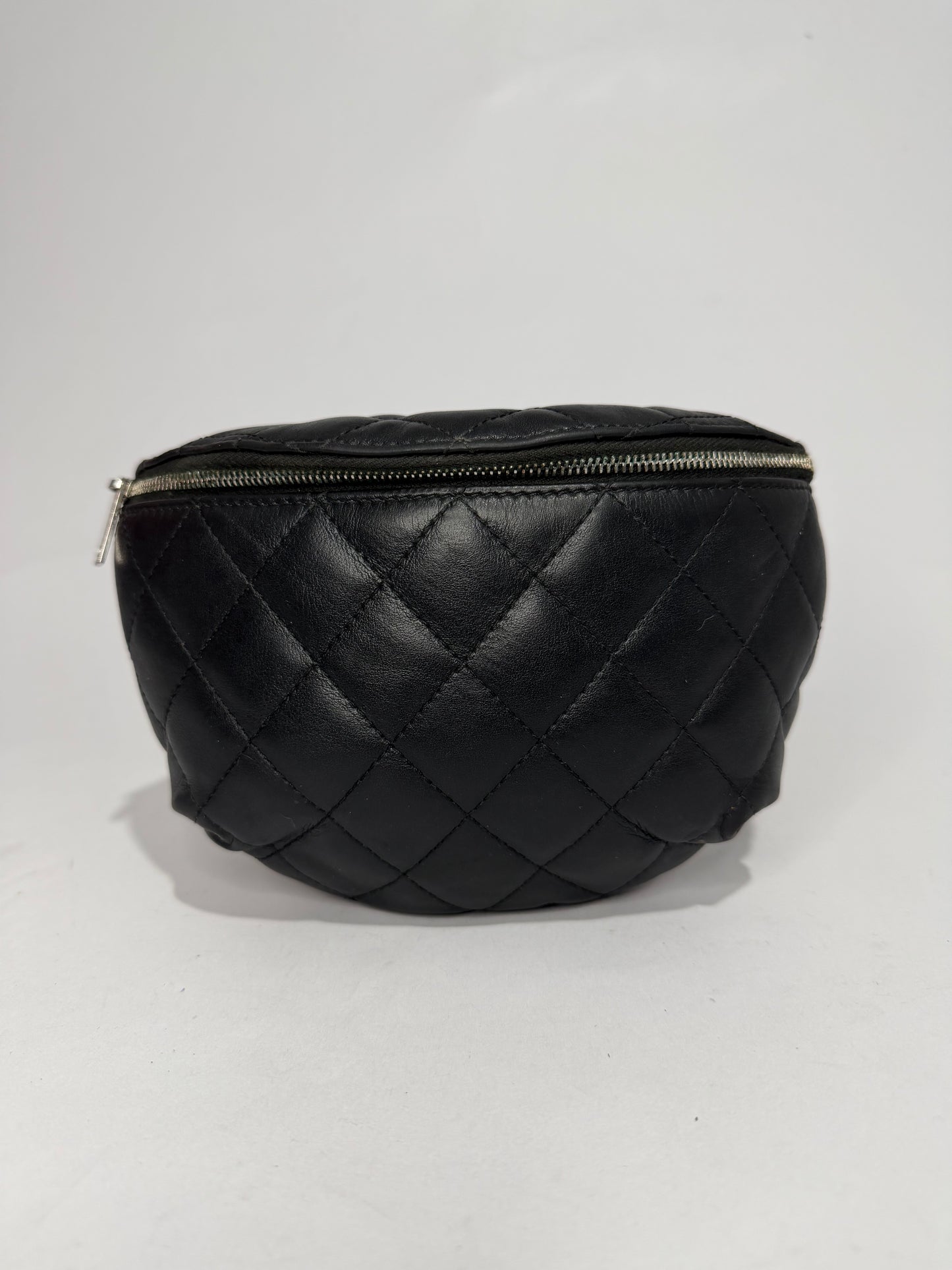 CHANEL
Calfskin Quilted Waist Belt Bag Black