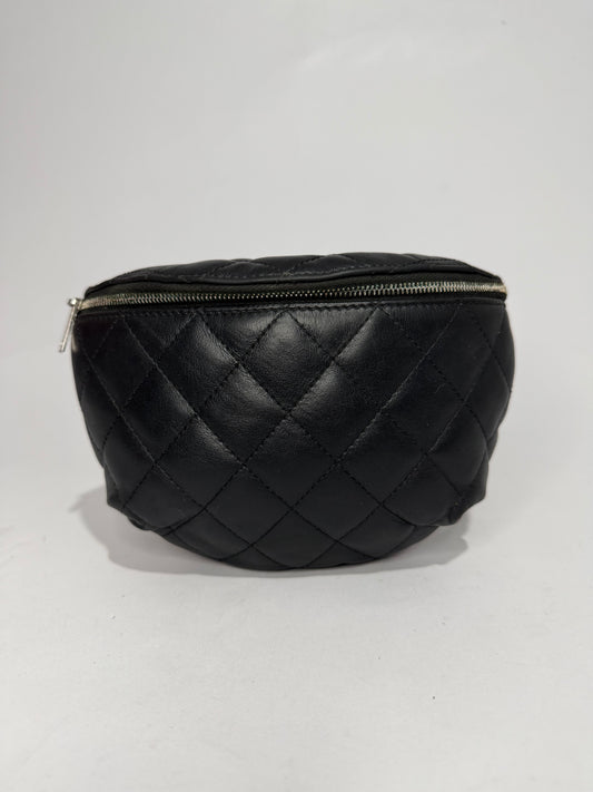 CHANEL
Calfskin Quilted Waist Belt Bag Black