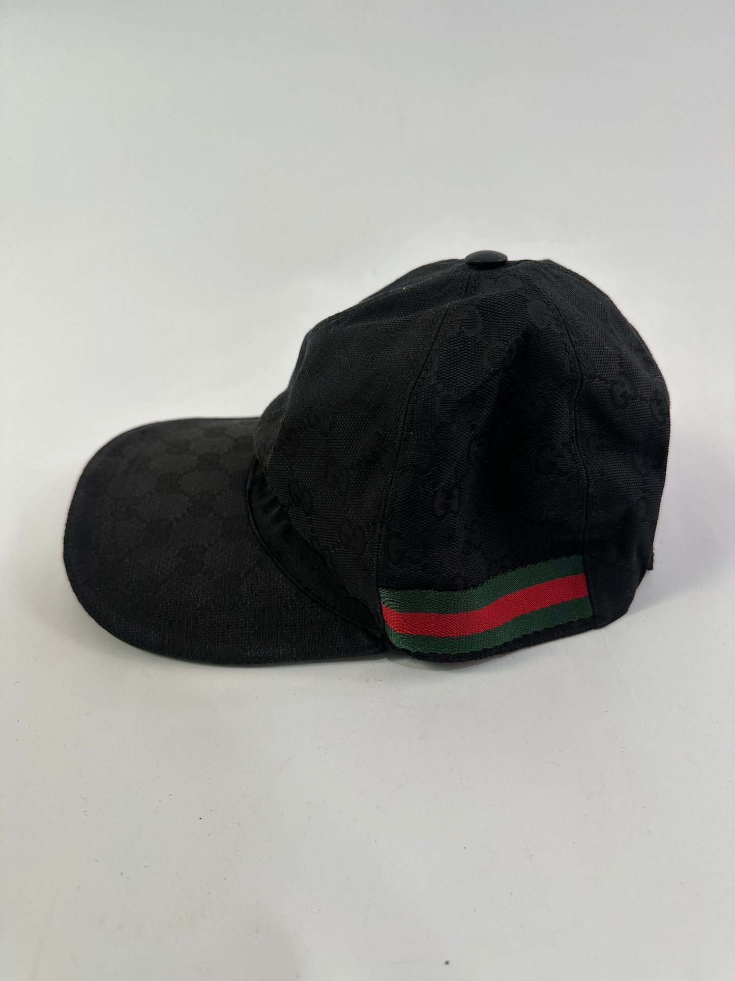 GUCCI 
Monogram Web Baseball Hat S Black